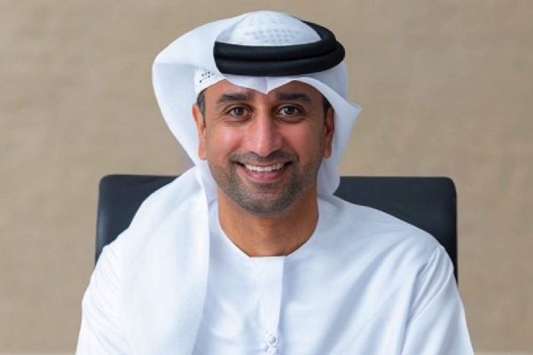 دو تمكّن الجيل القادم من المواهب الإماراتية في معرض رؤية الإمارات للوظائف 2022