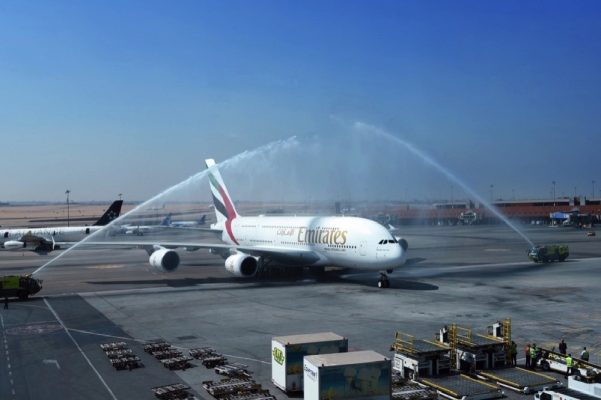 طيران الإمارات تفخر بعلاقاتها الوثيقة مع مصر