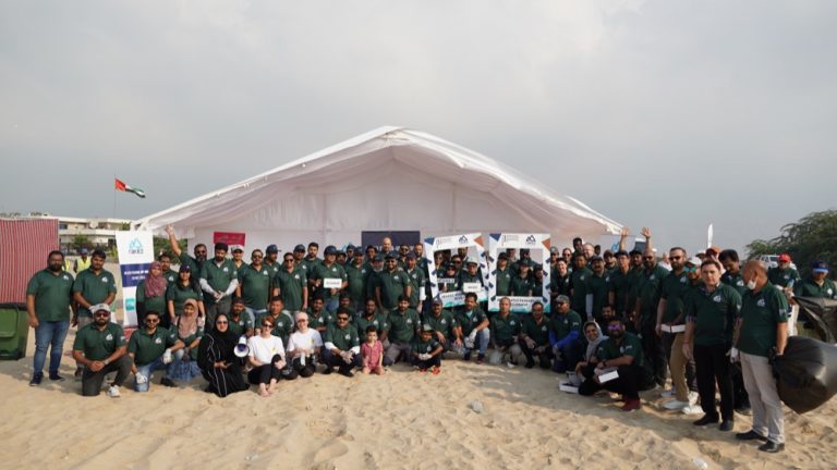 Beach-Clean-up-Drive-organised-by-RAKEZ-1