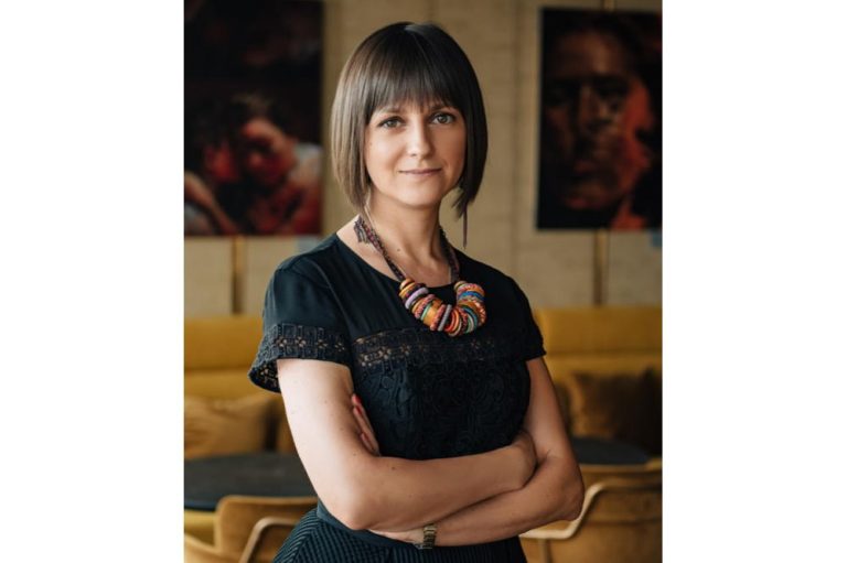 Image-Anastasiya-Golovatenko-PR-Director-at-Sherpa-Communications