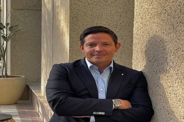 Image-Karl-Crowther-Vice-President-MEA-at-Alteryx