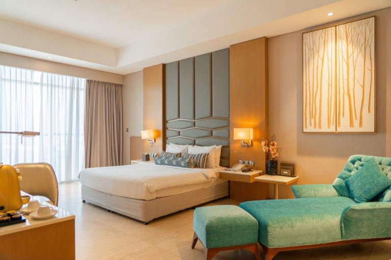 Royal-Central-Hotel-The-Palm