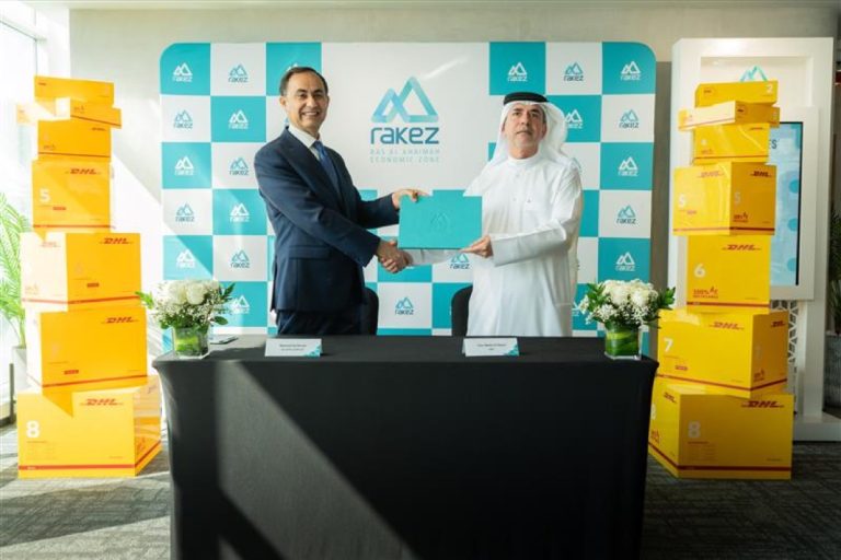 RAKEZ Chief Government & Corporate Relations Officer Yaser Abdulla Al Ahmed and DHL Express UAE Managing Director Mahmoud Haj Hussein sign the MoU
