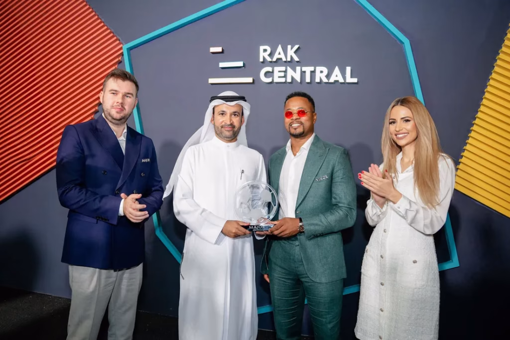 س الخيمة، الإمارات العربية المتحدة – 17 سبتمبر 2025: أعلنت شركة "ميجر للتطوير العقاري" خلال فعالية مشروع "راك سنترال" عن